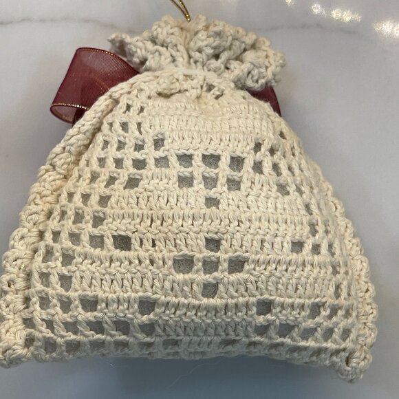 MacKenzie-Childs Hostess Gift Bundle – Courtly Check Cheese Spreader & Holiday N - Picture 8 of 13